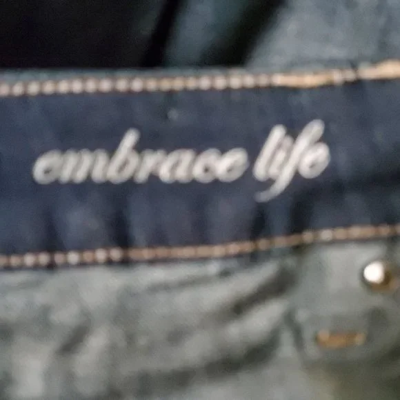 White House Black Market Women's Blue Medium Wash Embrace Life Denim Skirt Sz 2 - Picture 7 of 9